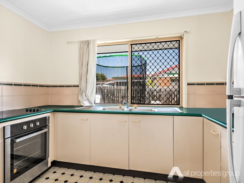 1/3 Settlers Way, Raceview QLD 4305