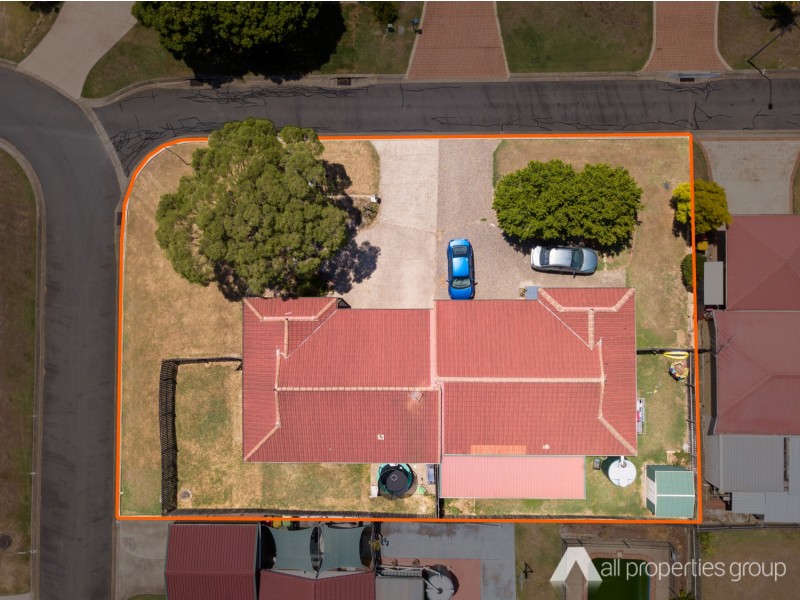 1/3 Settlers Way, Raceview QLD 4305