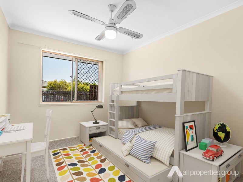 1/3 Settlers Way, Raceview QLD 4305