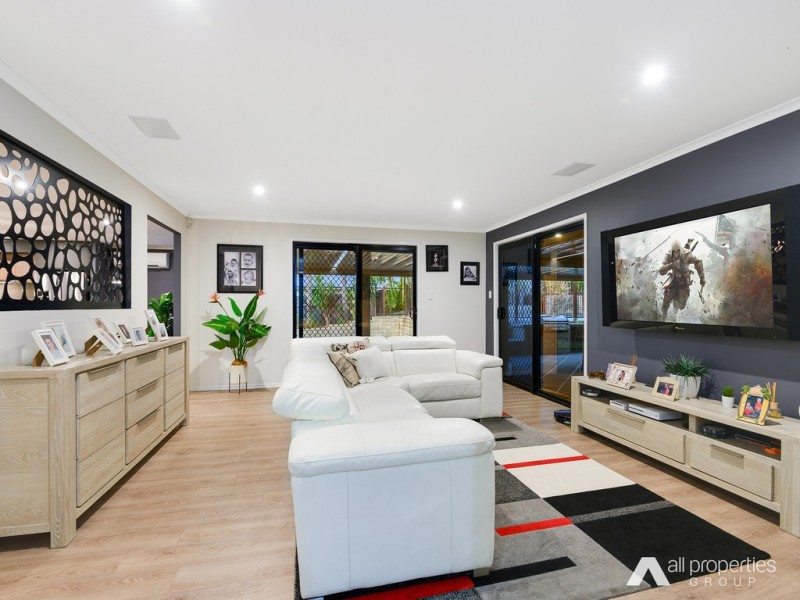 7-9 Cockatiel Court, Greenbank QLD 4124