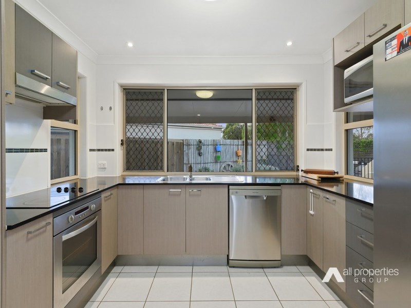 7 Aquatic St, Berrinba QLD 4117