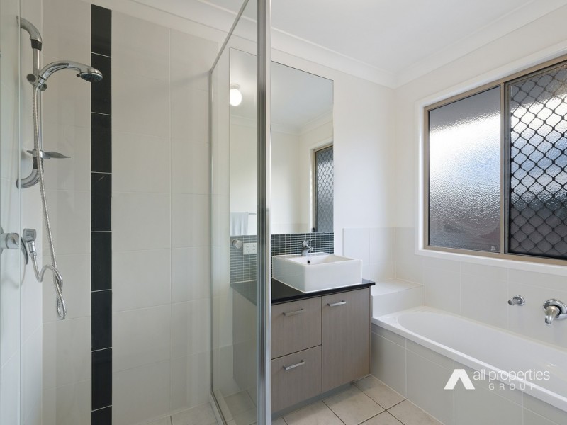 7 Aquatic St, Berrinba QLD 4117