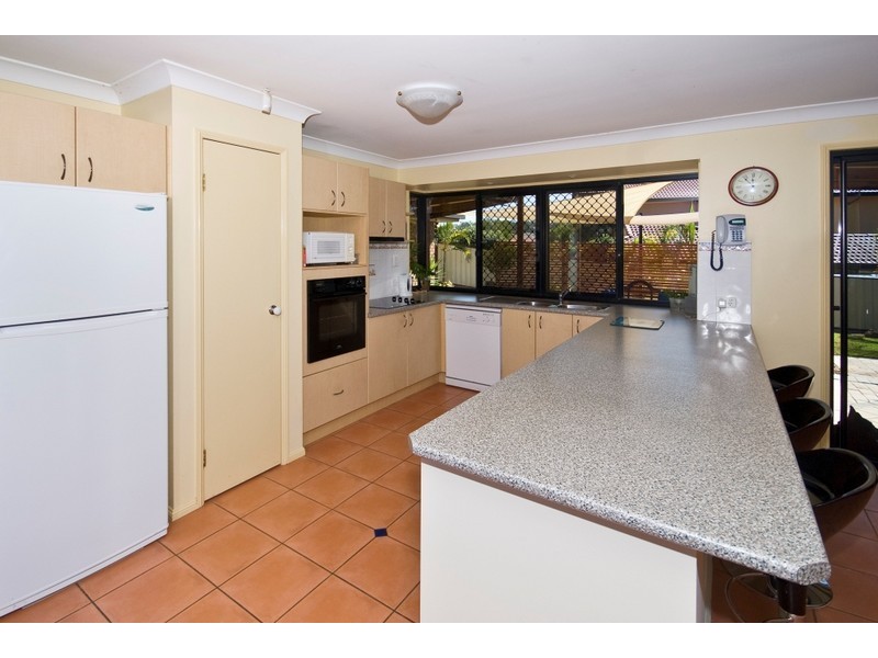 14 Dampier Cres, Drewvale QLD 4116