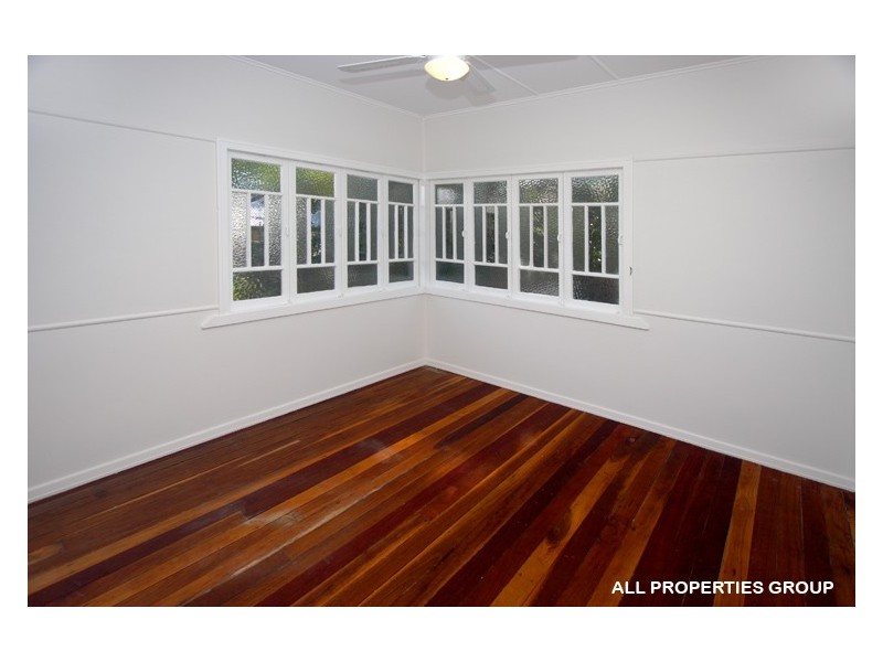 258 Verney Road East, Graceville QLD 4075