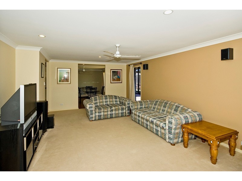 24 Buckley Drive, Drewvale QLD 4116