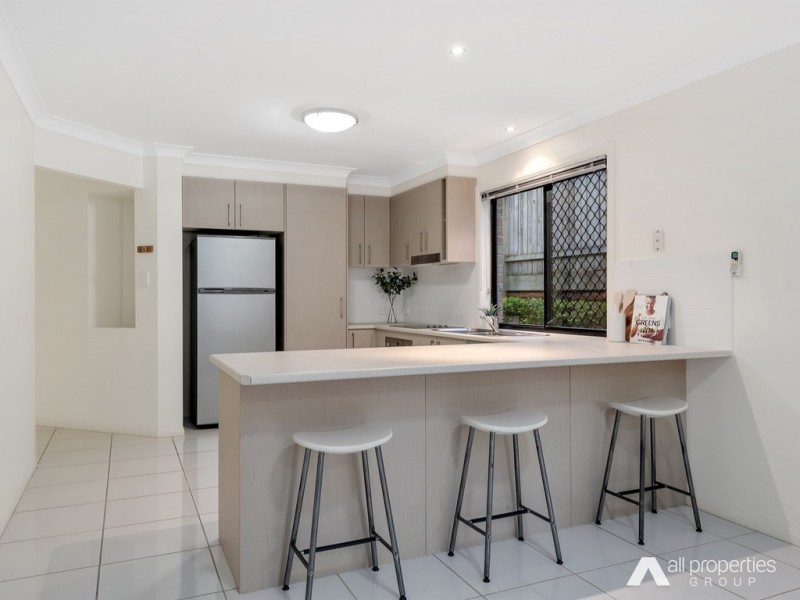 2/2 Sam Place, Thornlands QLD 4164