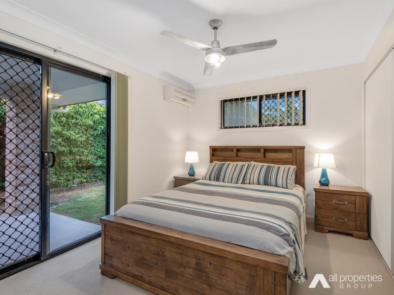 2/2 Sam Place, Thornlands QLD 4164