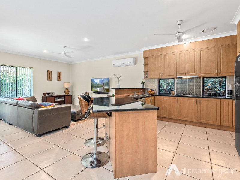 20 Belmore Crescent, Forest Lake QLD 4078