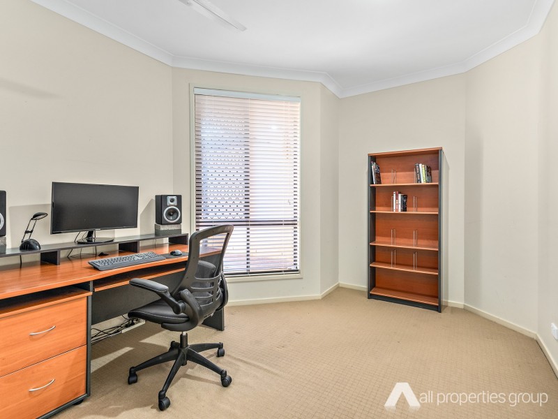 20 Belmore Crescent, Forest Lake QLD 4078