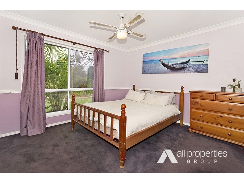 62 HALDHAM CRESCENT, Regents Park QLD 4118