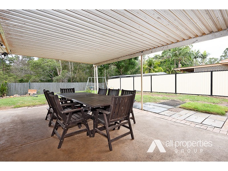 62 HALDHAM CRESCENT, Regents Park QLD 4118