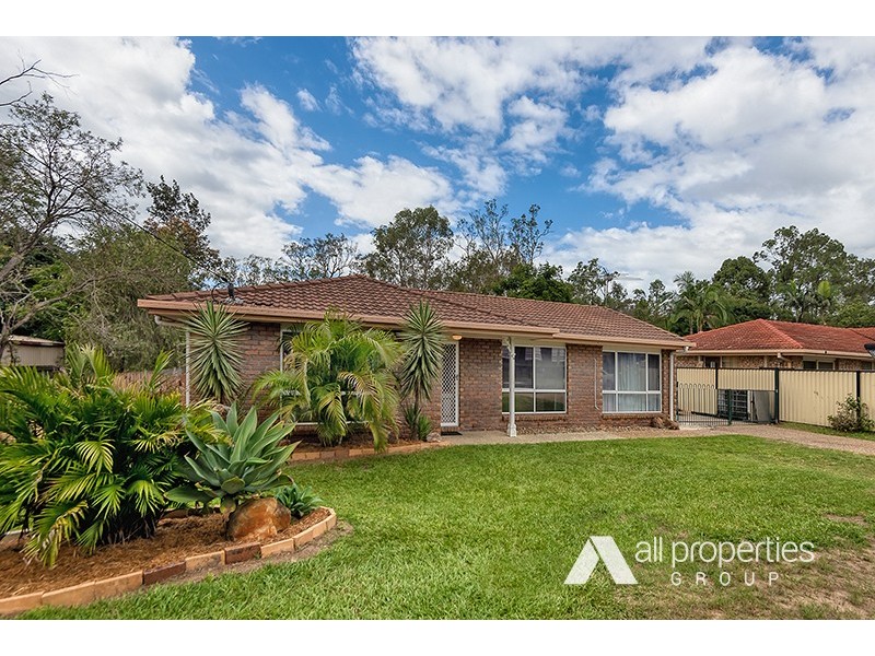 62 HALDHAM CRESCENT, Regents Park QLD 4118