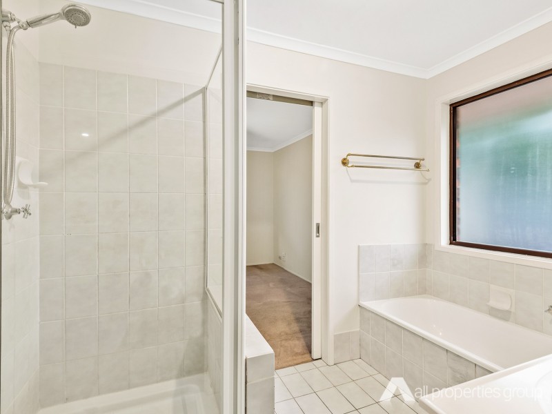 4 Paluma Court, Marsden QLD 4132