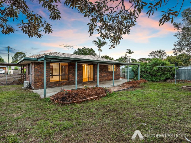 4 Paluma Court, Marsden QLD 4132