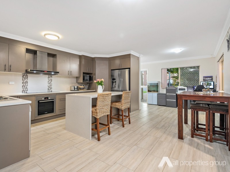 10 Crisci Street, Marsden QLD 4132