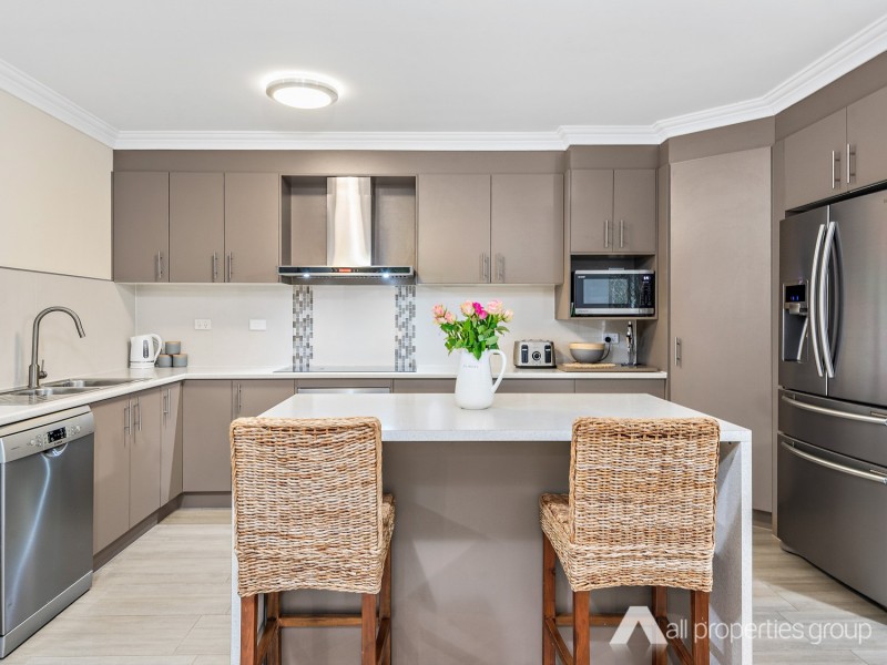 10 Crisci Street, Marsden QLD 4132