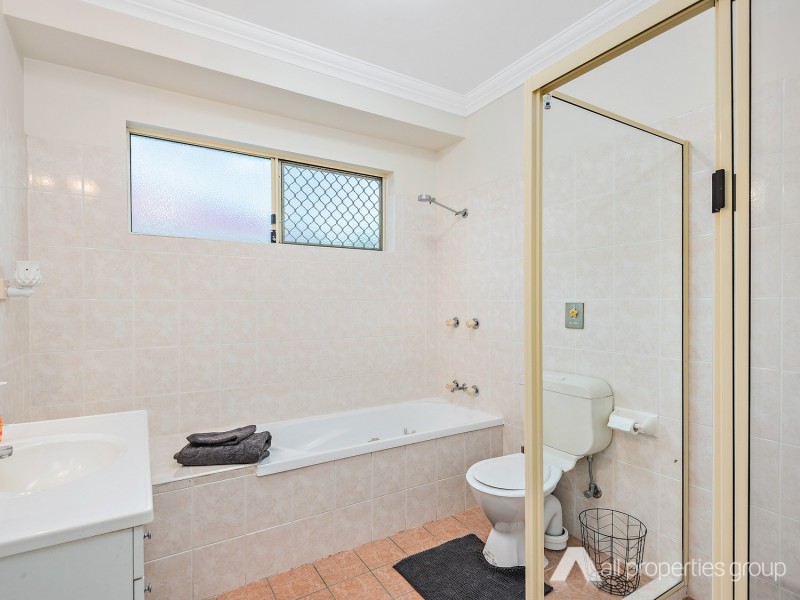 10 Crisci Street, Marsden QLD 4132