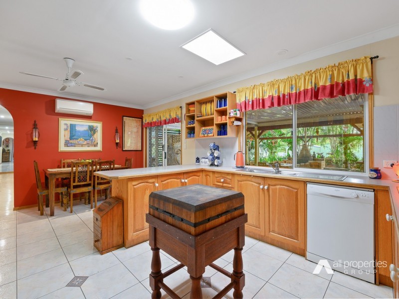 251-267 Ison Rd, Greenbank QLD 4124