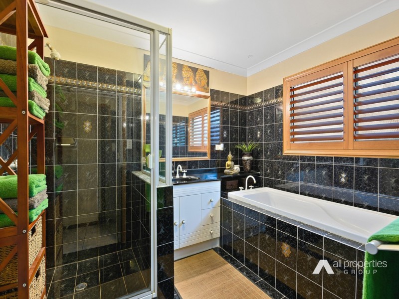 251-267 Ison Rd, Greenbank QLD 4124