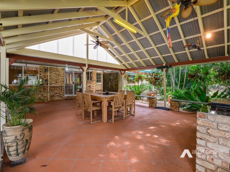251-267 Ison Rd, Greenbank QLD 4124