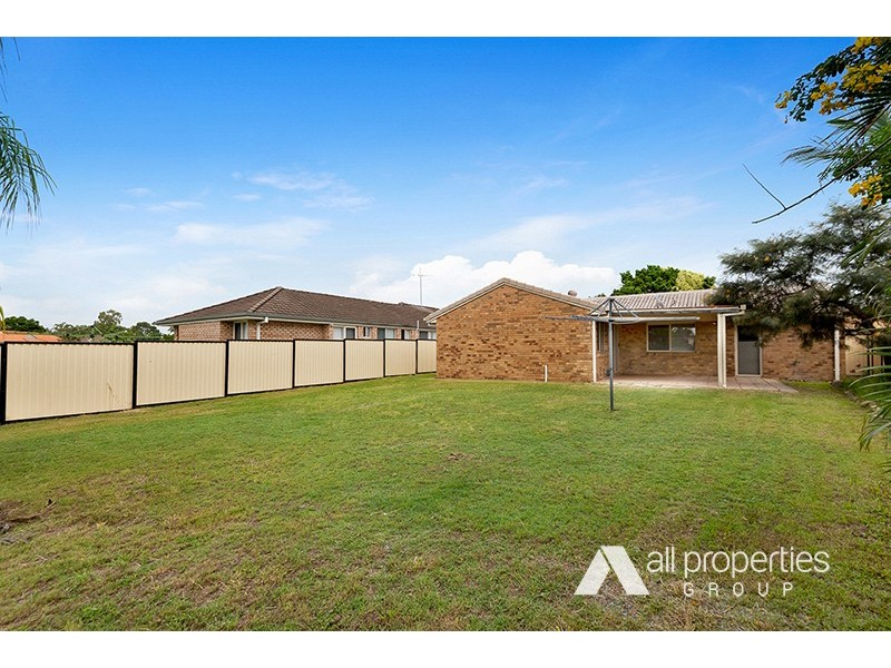32 Wallace St, Crestmead QLD 4132