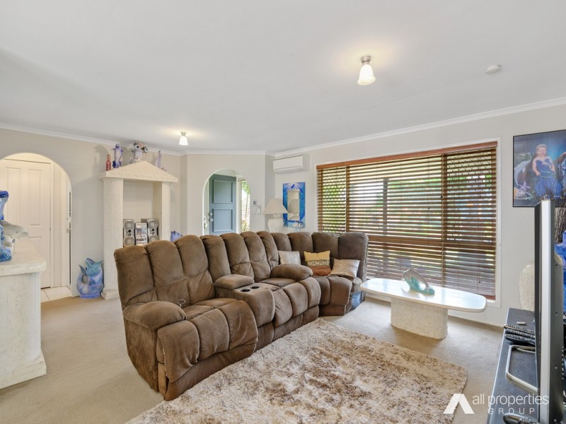 22 Owens Street, Boronia Heights QLD 4124