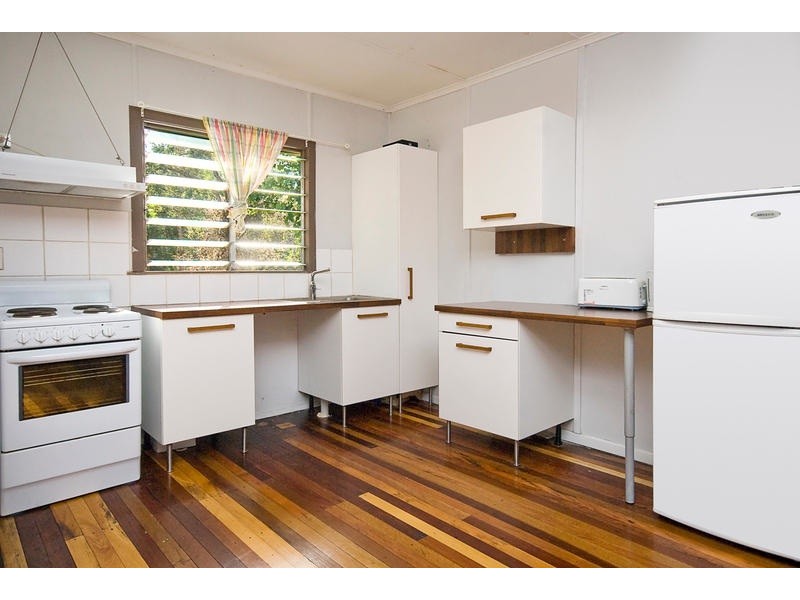 80 Addison Road, Camira QLD 4300