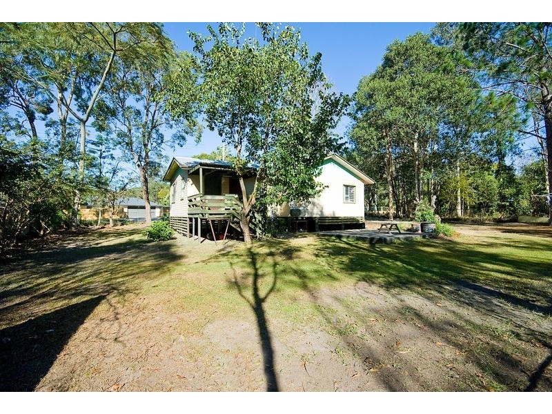 80 Addison Road, Camira QLD 4300