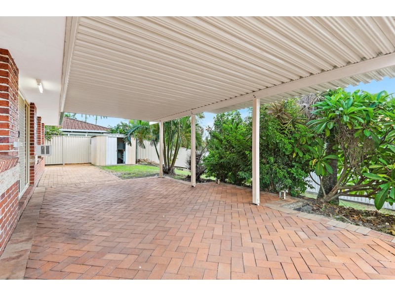 69 Middle Road, Hillcrest QLD 4118