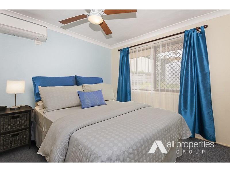 4 Dracon Street, Regents Park QLD 4118
