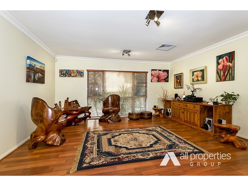 15 Wellington Place, Parkinson QLD 4115