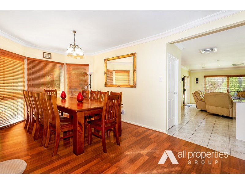 15 Wellington Place, Parkinson QLD 4115
