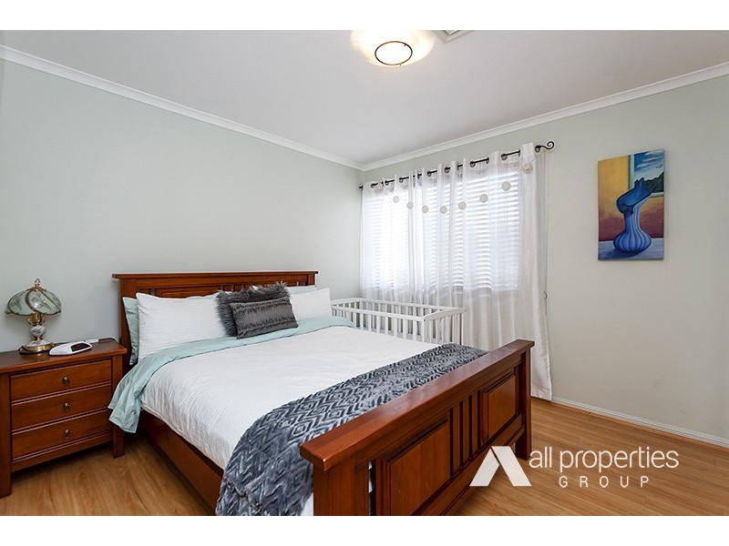 15 Wellington Place, Parkinson QLD 4115