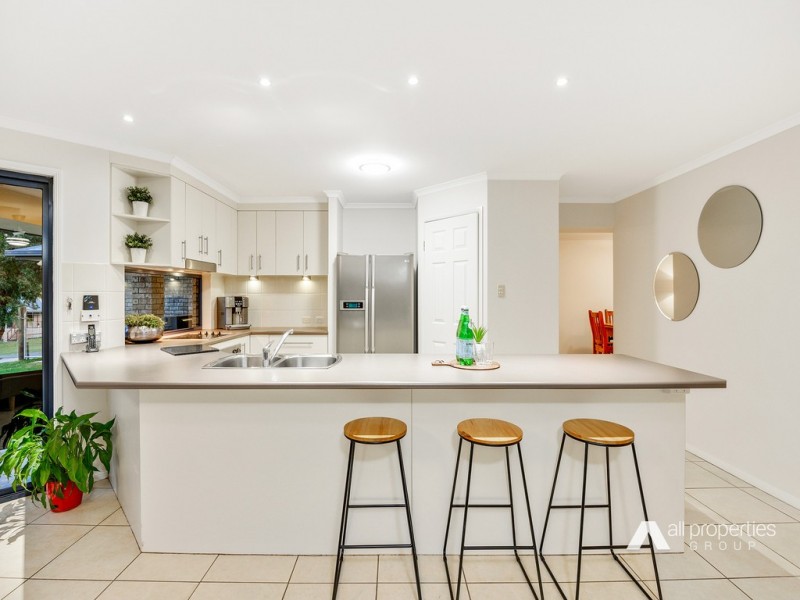 81-83 Tall Timber Road, New Beith QLD 4124