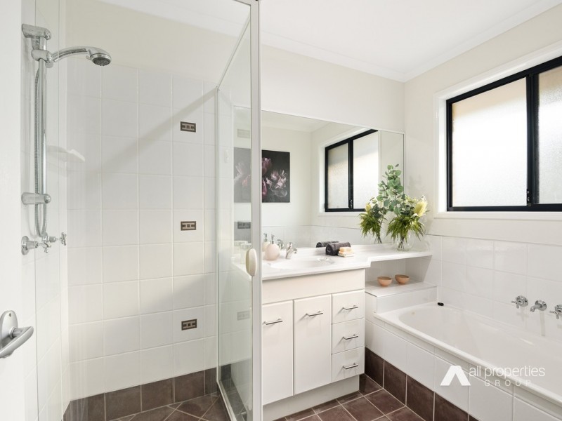 81-83 Tall Timber Road, New Beith QLD 4124