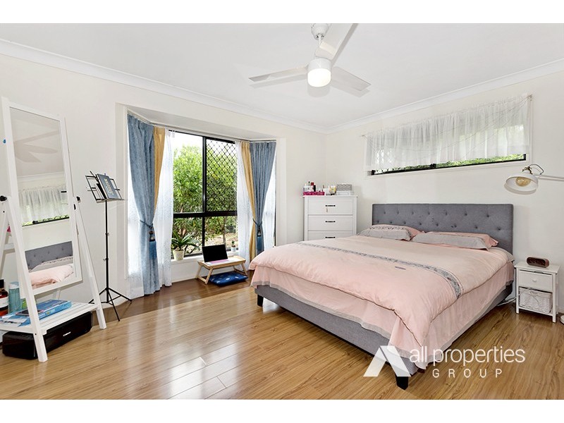 109 LAMBERTH ROAD, Regents Park QLD 4118