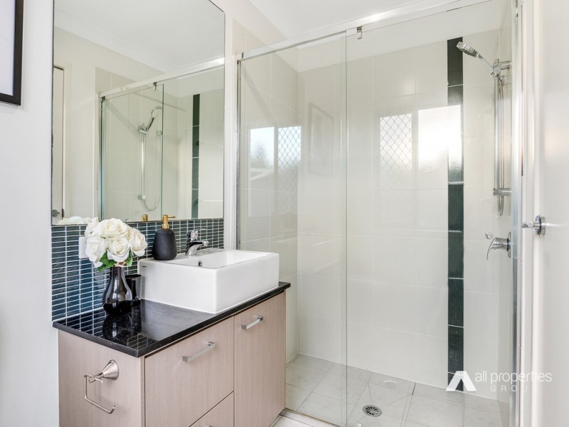 19 Aquatic St, Berrinba QLD 4117