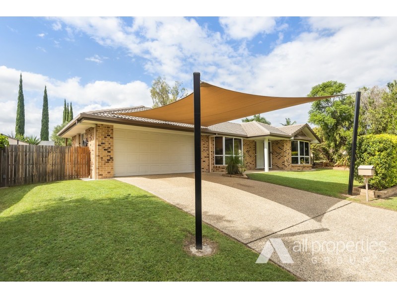 84 Bannockburn Crescent, Parkinson QLD 4115