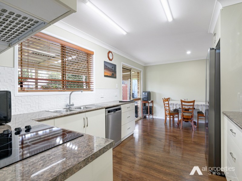 4 Town Court, Boronia Heights QLD 4124