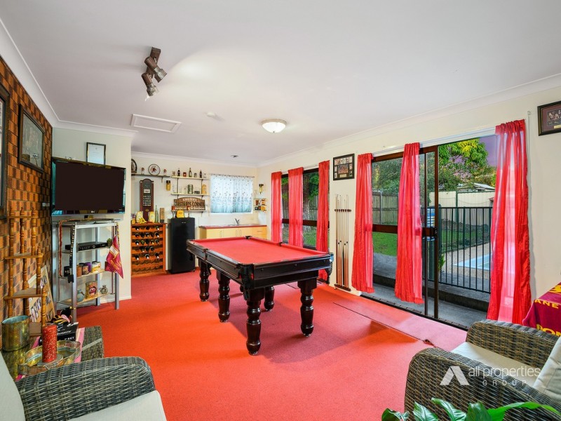12 Meranti Street, Crestmead QLD 4132