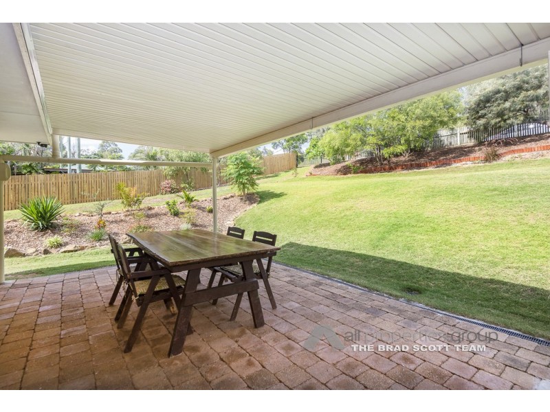 114-116 Michelle Drive, Cedar Grove QLD 4285