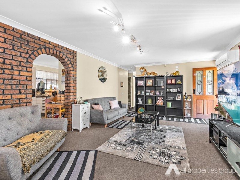 46 Trulson Drive, Crestmead QLD 4132