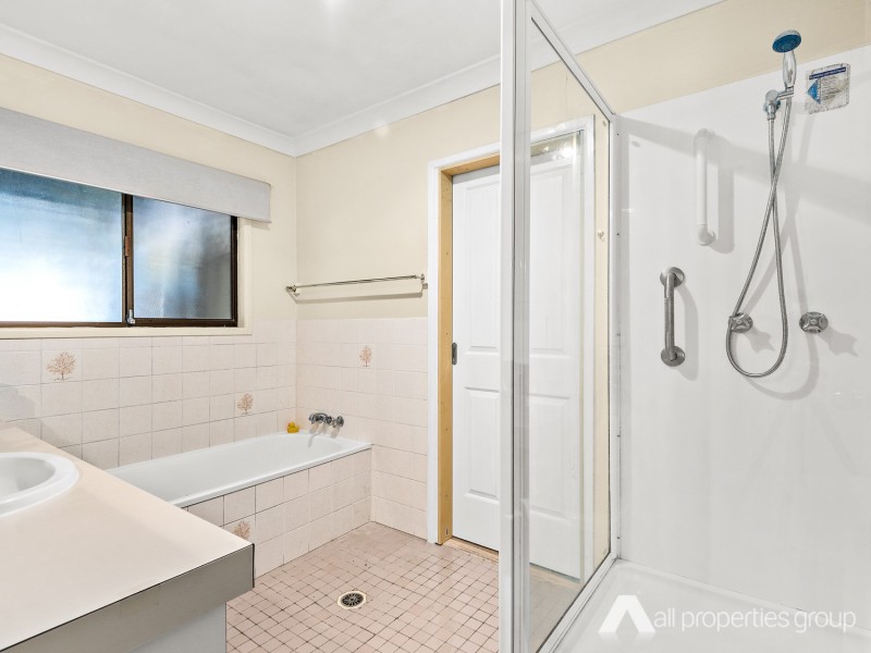 46 Trulson Drive, Crestmead QLD 4132
