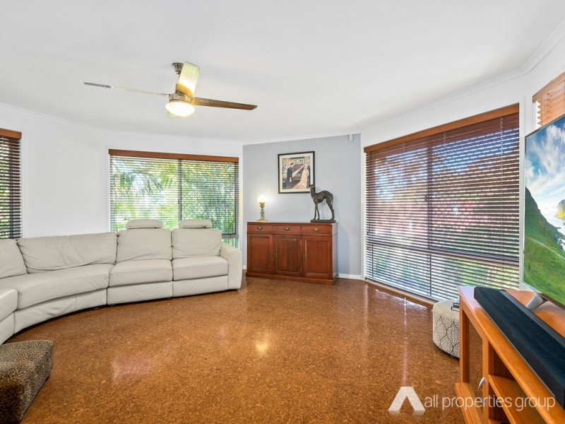 13 Murray Place, Forest Lake QLD 4078