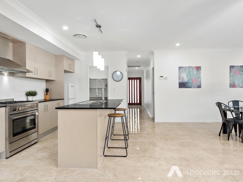 1 Nightcap Close, Heathwood QLD 4110