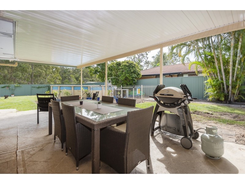 36 REGENCY DRIVE, Regents Park QLD 4118