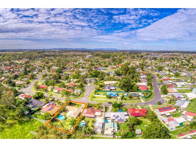 36 REGENCY DRIVE, Regents Park QLD 4118