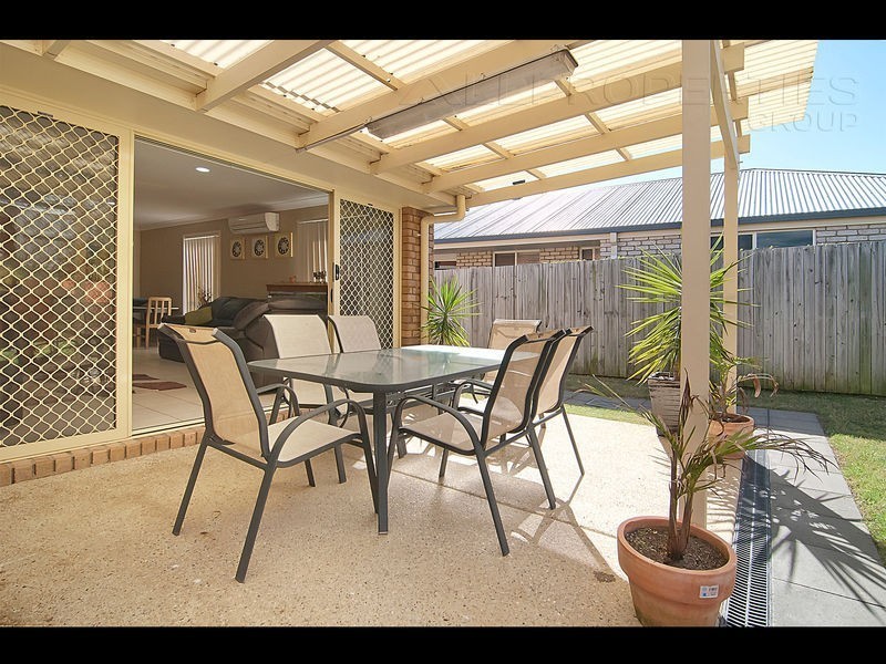 28 Canterbury Bells Circuit, Springfield Lakes QLD 4300