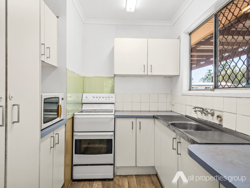4 Balsa St, Crestmead QLD 4132