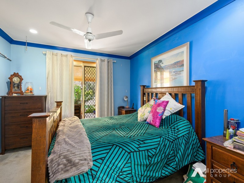 60-62 Merluna Rd, Park Ridge South QLD 4125